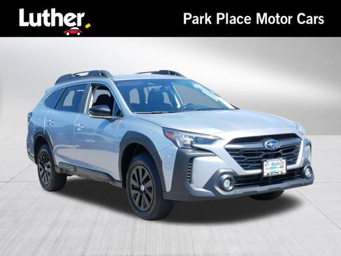 Used 2024 Subaru Outback Premium AWD/4WD image 1