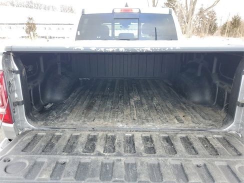 Used 2019 RAM 1500 Big Horn image 9
