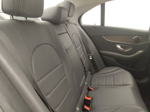 Used 2019 Mercedes-Benz C 300 Sedan image 19