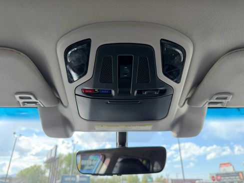 Used 2020 Subaru Outback Limited XT image 26