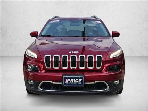 Used 2016 Jeep Cherokee Limited FWD image 2