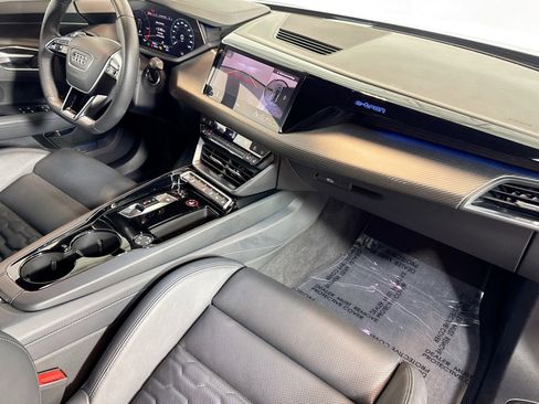 Used 2024 Audi RS e-tron GT w/ Carbon Performance Package image 27