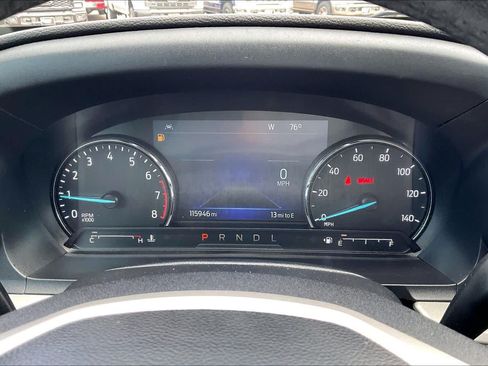 Used 2022 Ford Explorer XLT RWD image 25