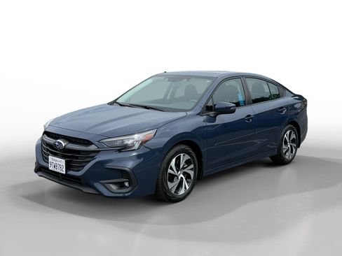 Used 2024 Subaru Legacy Premium AWD/4WD image 1