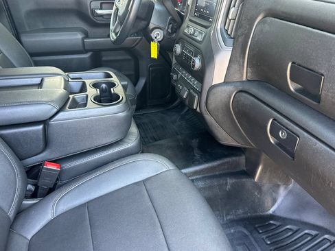 Used 2022 Chevrolet Silverado 2500 W/T w/ WT Convenience Package AWD/4WD image 16