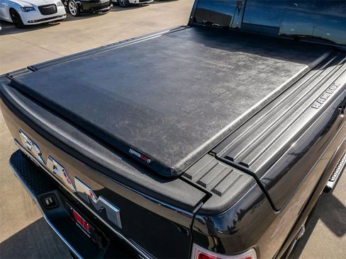 Used 2017 RAM 2500 Limited image 14