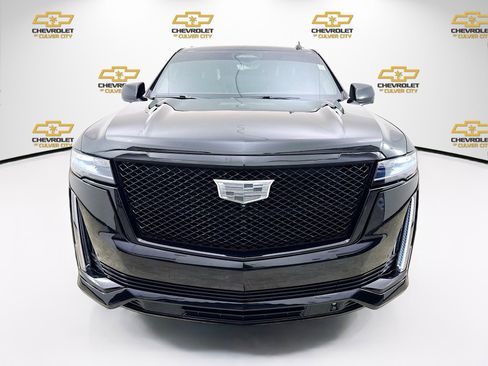 Used 2021 Cadillac Escalade ESV Sport w/ Driver Assist Tech Package image 2