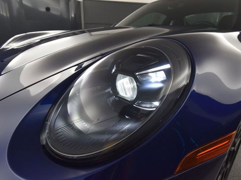 Certified 2024 Porsche 911 Carrera GTS RWD image 11