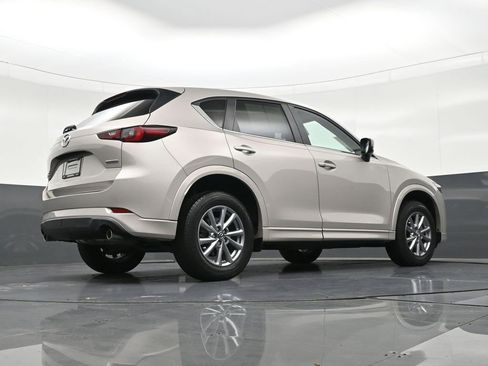 Used 2024 MAZDA CX-5 AWD 2.5 S w/ Select Package image 29