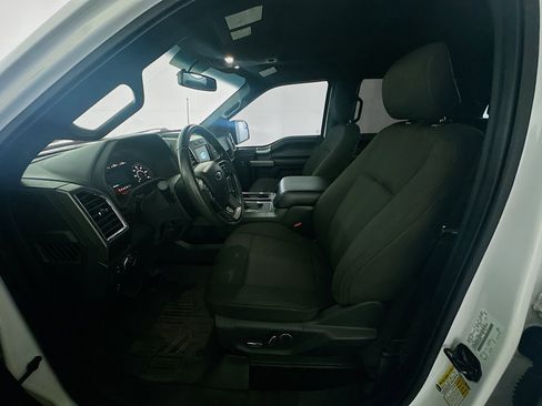 Used 2016 Ford F150 XLT w/ Equipment Group 302A Luxury AWD/4WD image 13