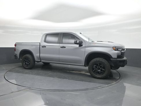 Used 2024 Chevrolet Silverado 1500 ZR2 w/ ZR2 Bison Edition AWD/4WD image 11