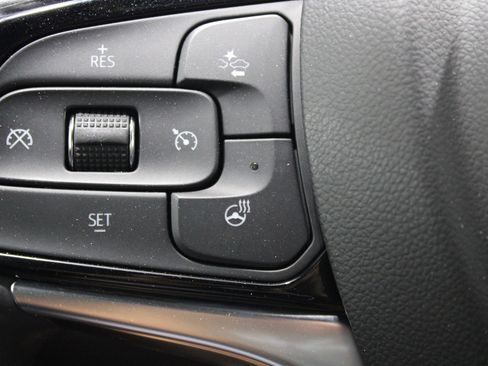 Used 2024 Buick Enclave Premium AWD/4WD image 42