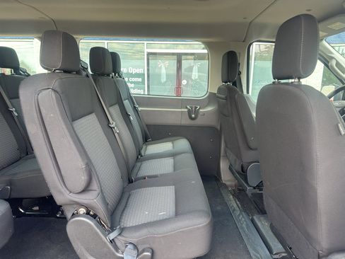 Used 2023 Ford Transit 350 XLT RWD image 13
