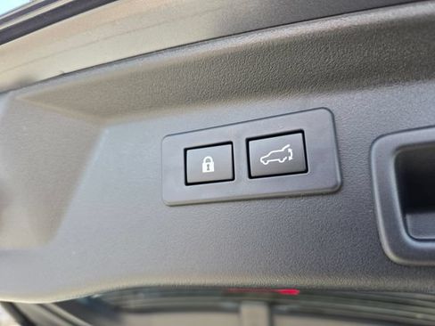 New 2026 Subaru Outback Touring AWD/4WD image 15