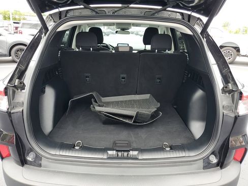 Used 2022 Ford Escape SE w/ Convenience Package image 6