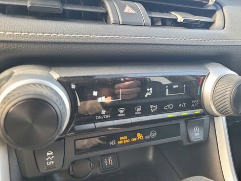 Used 2024 Toyota RAV4 LE image 24