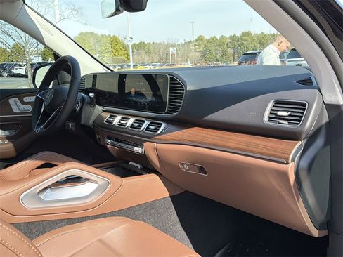 Certified 2025 Mercedes-Benz GLE 350 4MATIC image 21