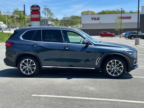 Used 2022 BMW X5 xDrive40i w/ Premium Package AWD/4WD image 7