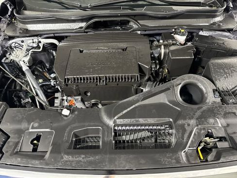 Used 2025 Honda Pilot Touring image 29