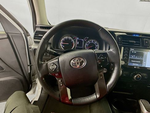 Certified 2024 Toyota 4Runner TRD Off-Road Premium AWD/4WD image 12