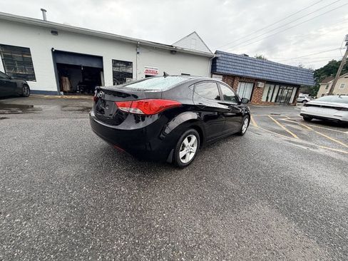 Used 2012 Hyundai Elantra GLS w/ Preferred Pkg 3 FWD image 28
