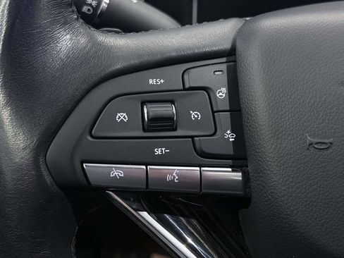 Used 2023 Cadillac XT6 Premium Luxury image 51