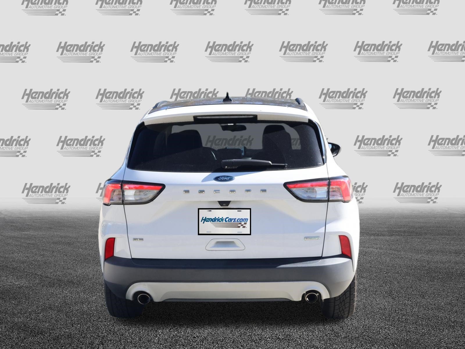 Used 2020 Ford Escape SE FWD image 8