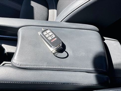 Used 2020 Honda Civic Sport image 36