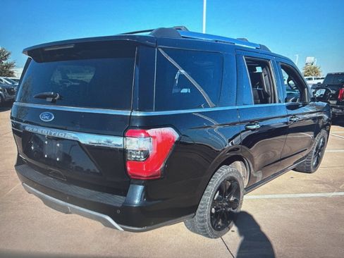 Used 2020 Ford Expedition Limited w/ Special Edition Package image 3