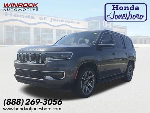 Used 2022 Jeep Wagoneer Series II AWD/4WD image 1