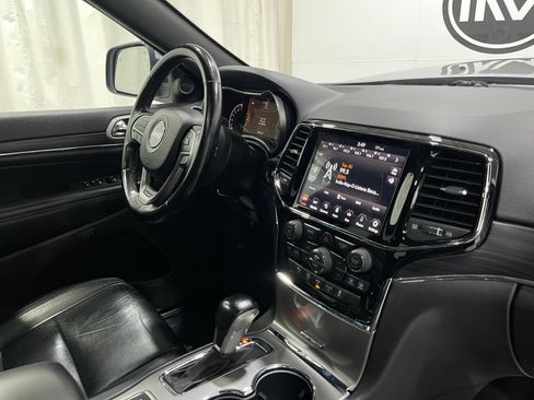Used 2020 Jeep Grand Cherokee Limited w/ Premium Lighting Group AWD/4WD image 20