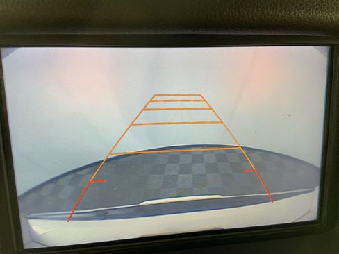 Used 2015 GMC Yukon XL Denali w/ Touring Package image 7