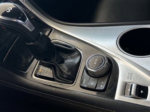 Used 2020 INFINITI Q50 Luxe image 24