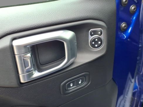 Used 2019 Jeep Wrangler Unlimited Moab w/ Quick Order Package 24M Moab image 17