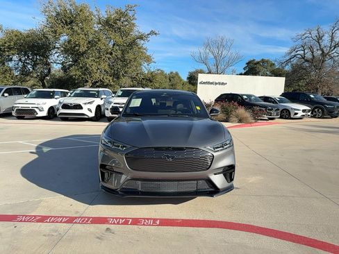 Used 2023 Ford Mustang Mach-E GT image 7