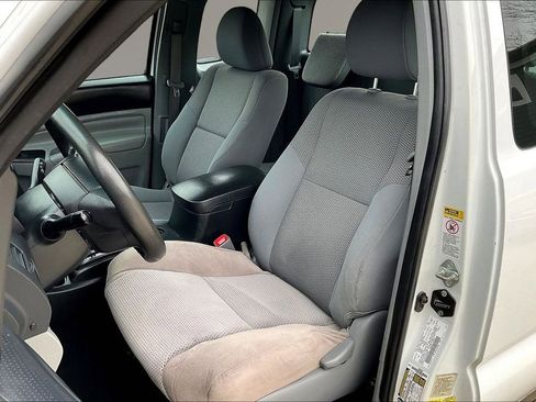 Used 2015 Toyota Tacoma 2WD Access Cab image 22