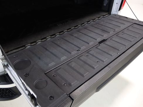 Used 2022 GMC Sierra 1500 Denali w/ Denali Reserve Package image 21