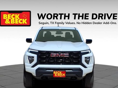 New 2026 GMC Canyon Elevation image 2