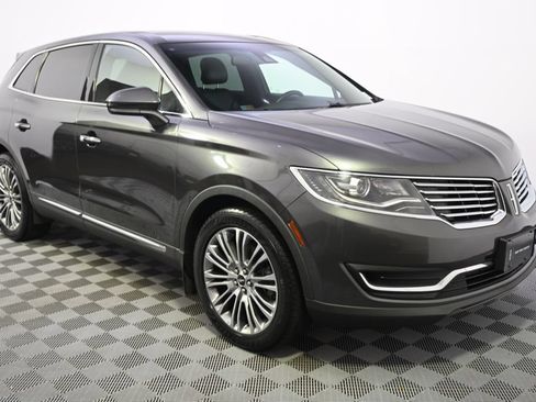 Used 2017 Lincoln MKX Reserve w/ Lincoln MKX Climate Package AWD/4WD image 8
