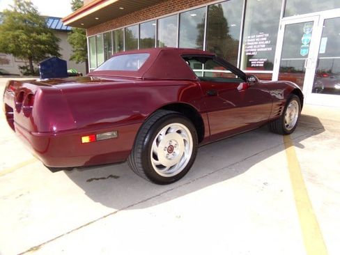 Used 1993 Chevrolet Corvette Convertible RWD image 26