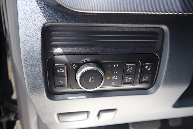 New 2026 Ford F250 Platinum AWD/4WD image 21