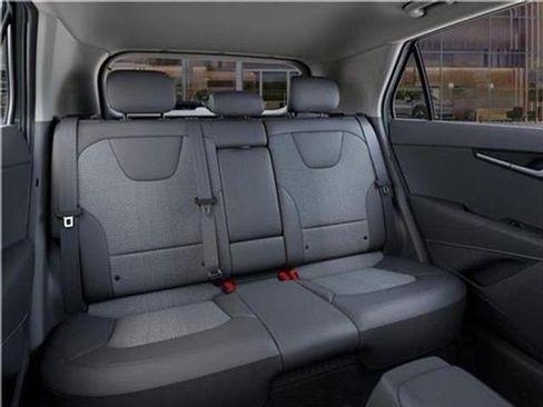 New 2025 Kia Niro EX Touring image 70