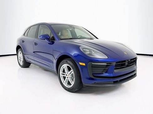 New 2026 Porsche Macan image 7