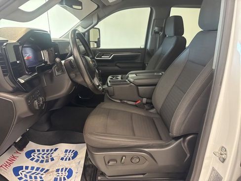 Certified 2024 Chevrolet Silverado 3500 LT w/ Safety Package image 17