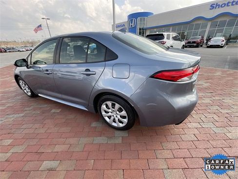 Used 2022 Toyota Corolla LE image 31
