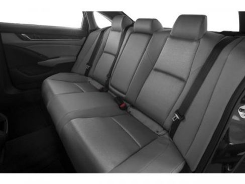 Used 2018 Honda Accord LX image 17