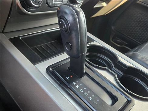 Used 2017 Ford Expedition XLT w/ Equipment Group 202A image 16