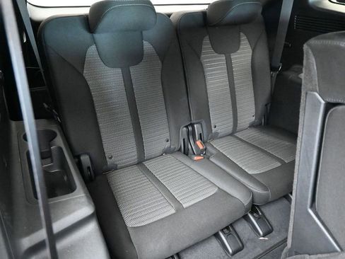 Used 2022 Kia Sorento LX FWD image 35