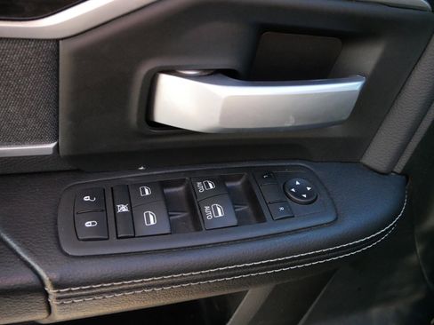 Used 2022 RAM 3500 Big Horn w/ Level C Equiment Group image 19