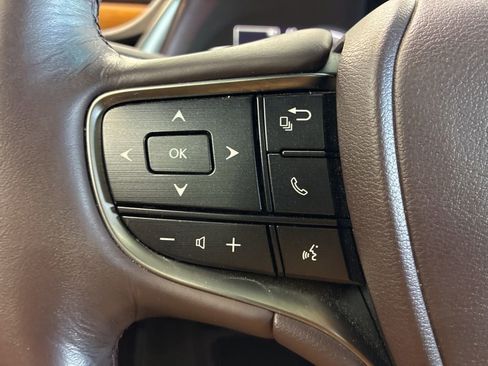 Certified 2019 Lexus ES 300h Ultra Luxury image 25